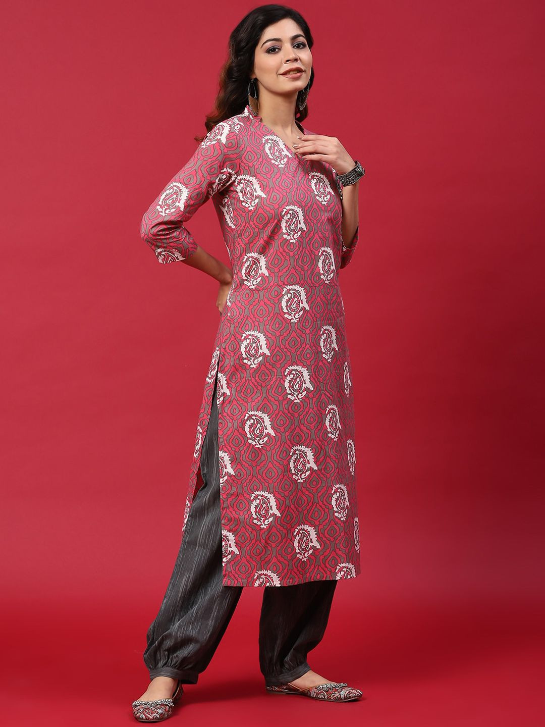 Pink and grey ethnic printed kurta set